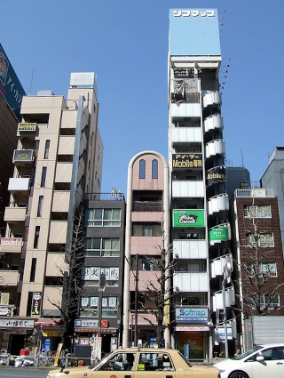 Illustration for article titled These Are the Narrowest Houses in the World